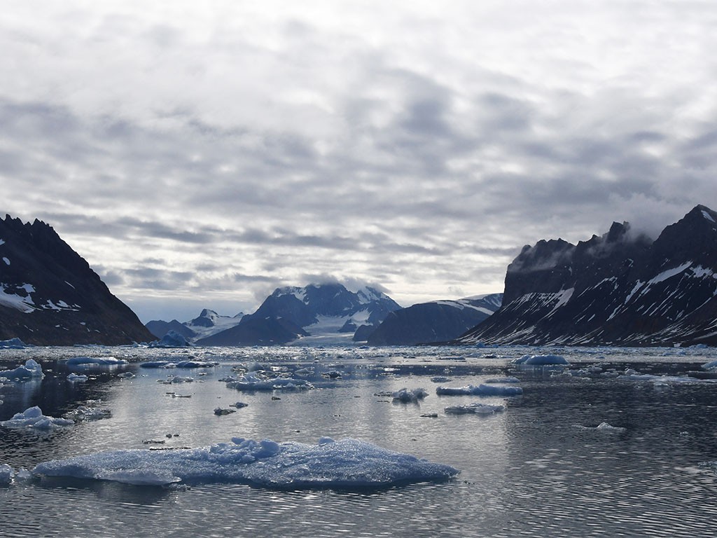Spitsbergen Gletsjers, een reis naar eiland Kvitøya