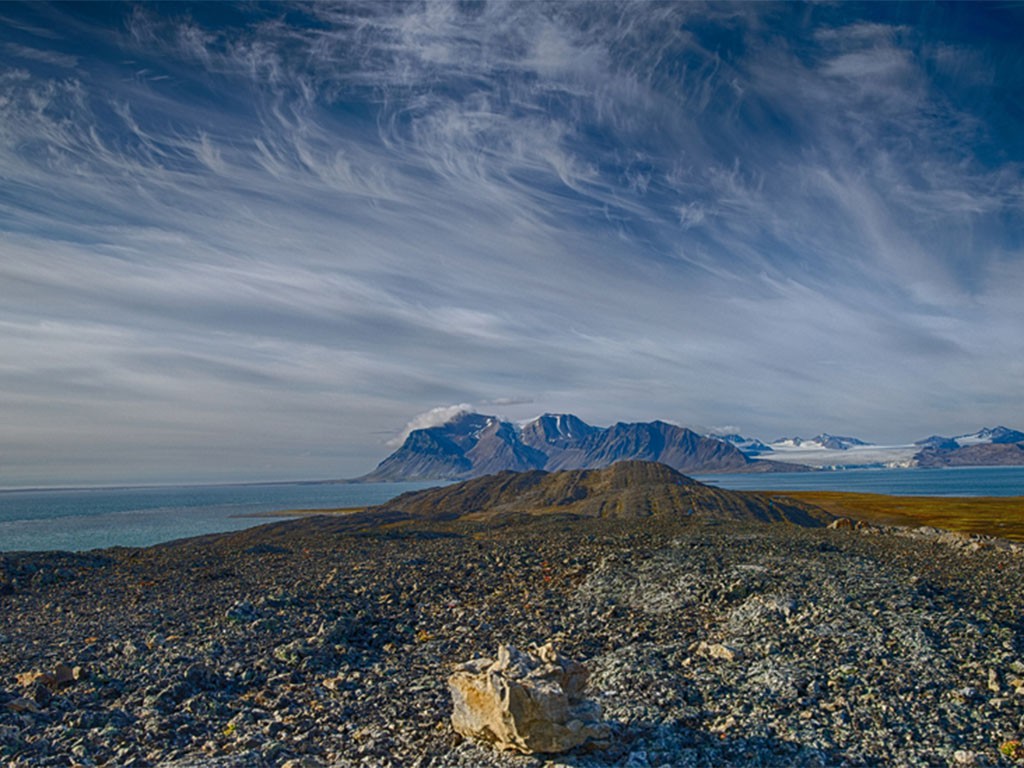 Afbeelding van Van Mijenfjorden Hurtigruten Dominic Barrington Copy
