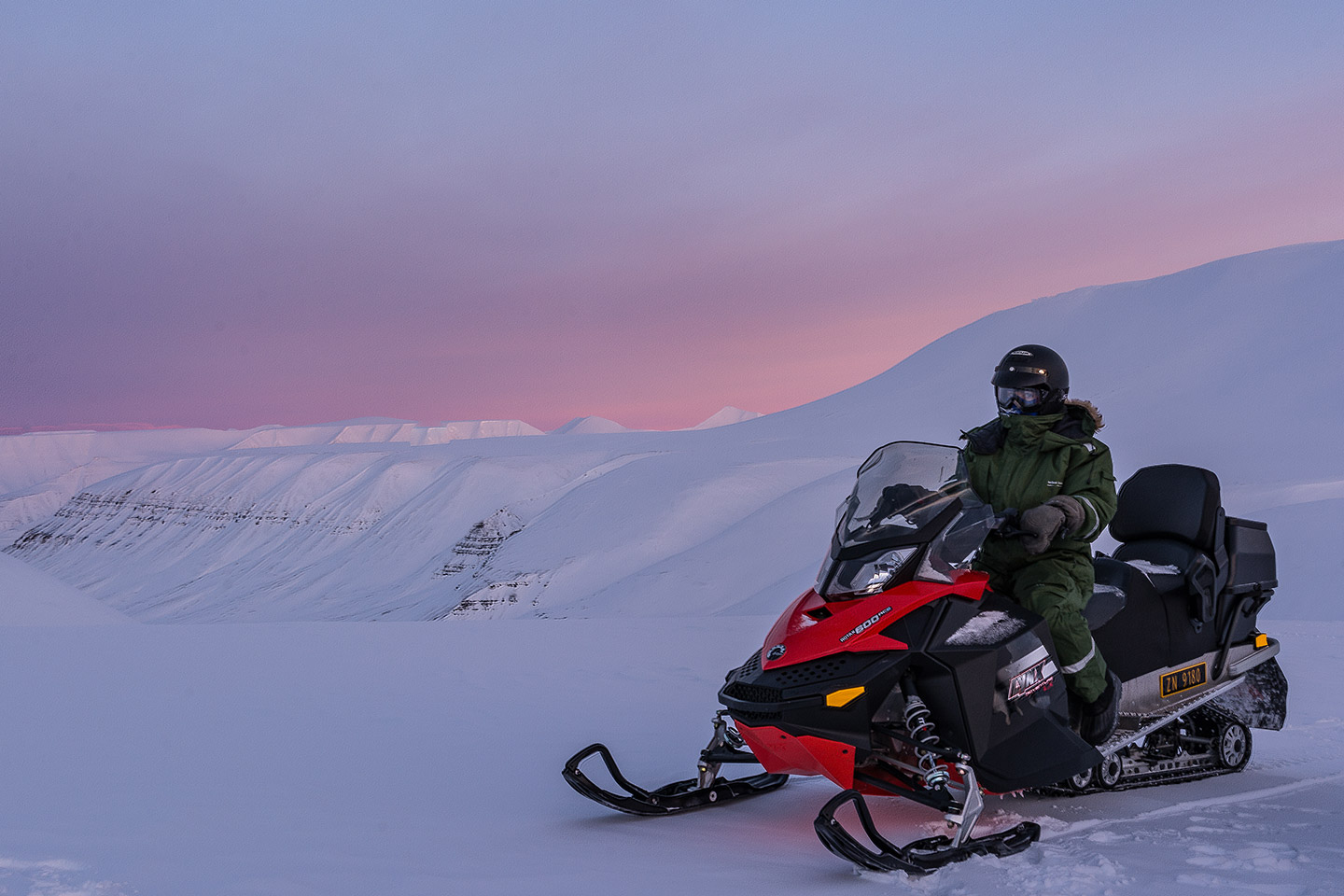 Afbeelding van Meerdaagse Sneeuwscootertocht Nobile Jarle Roessland Visit Svalbard