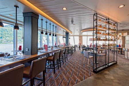 Roald Amundsen Restaurant Hurtigruten Agurtxane Concellon