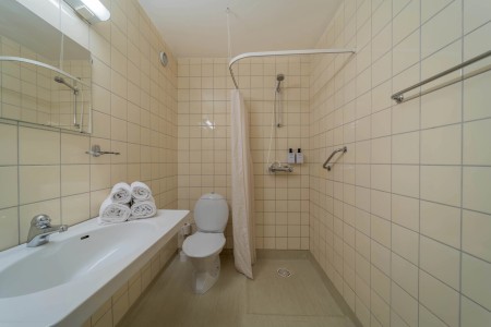 Scandic Skogshojd Bathroom  2