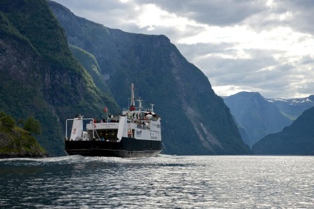 Flamsbaan Wilje Ov Reis Ferry On The Naeroyfjorden Oyvind Heen VisitNorway Com