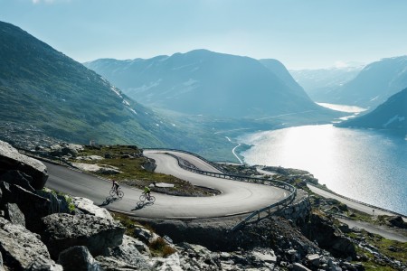 Motorreis Zuid Noorwegen Ragnarok Road Cycling Geirangerfjord Mattias Fredriksson Visitnorway