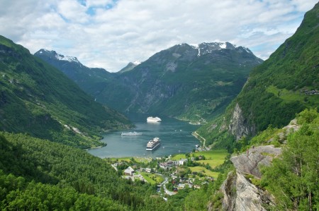 Noorse Fjorden Zien Mimir Viewpoint Flydalsjuvet Geirangerfjorden Oyvind Heen Visitnorway