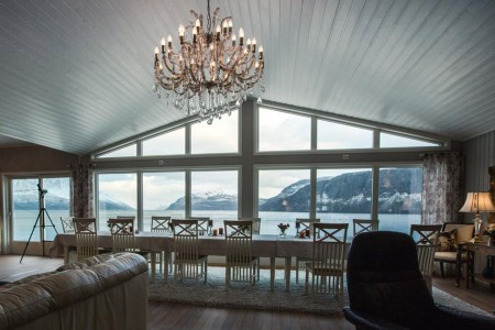 Uloybukt Arctic Panorama Lodge 7